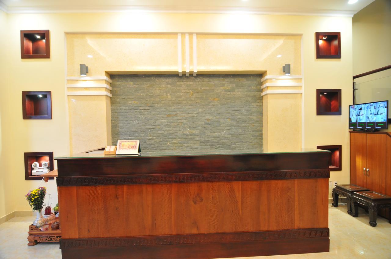 Chau Tran Hotel Vung Tau Exterior photo