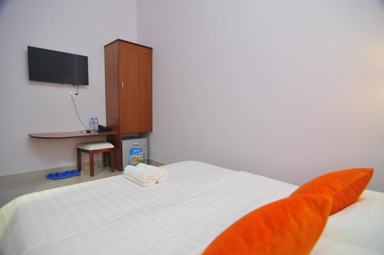 Chau Tran Hotel Vung Tau Exterior photo