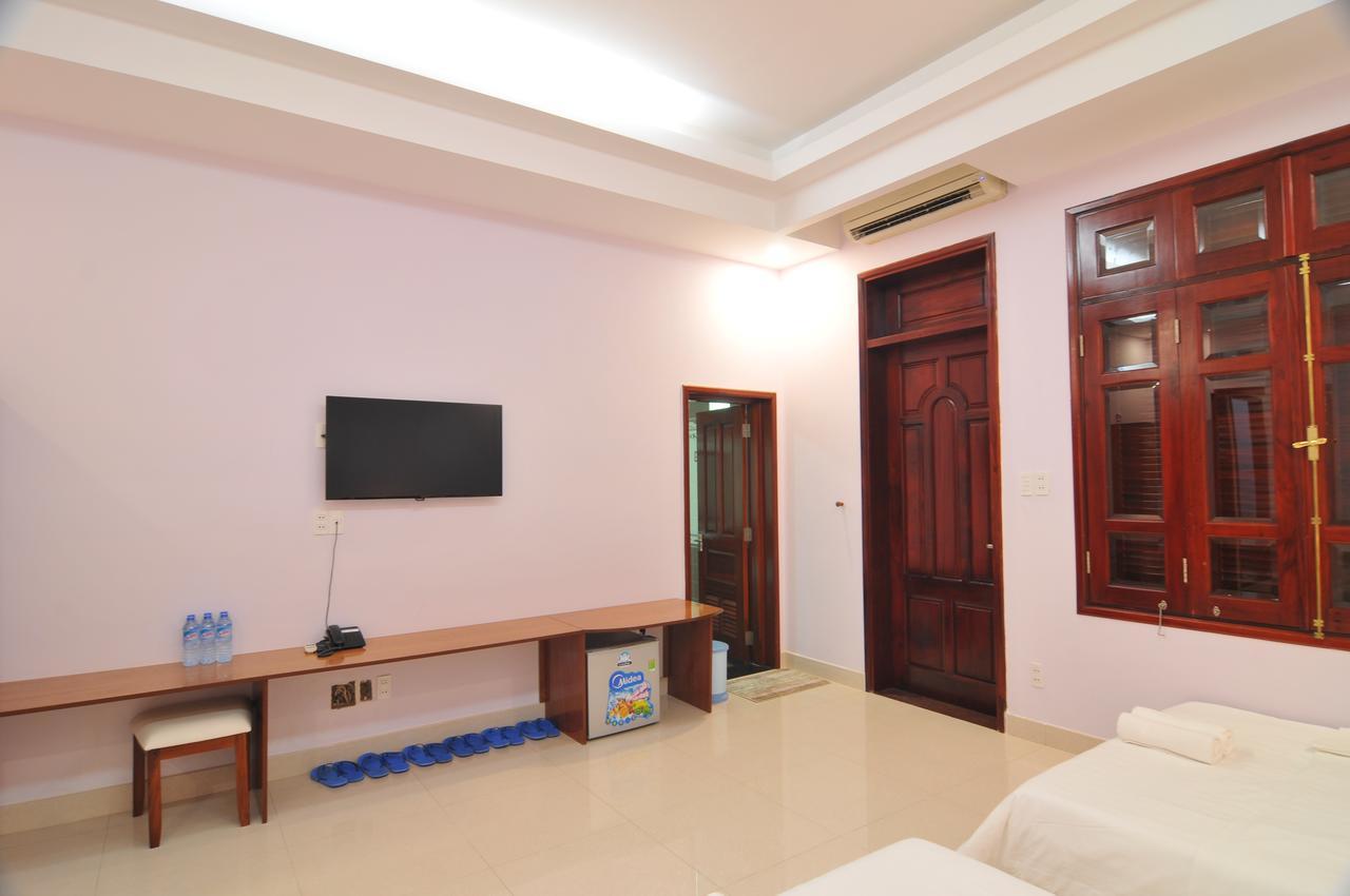 Chau Tran Hotel Vung Tau Exterior photo